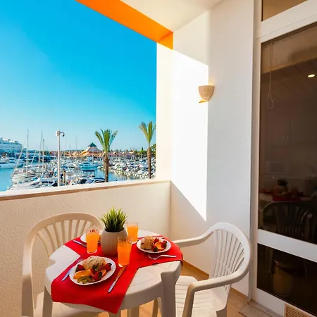 Marina Views Modern Comfort